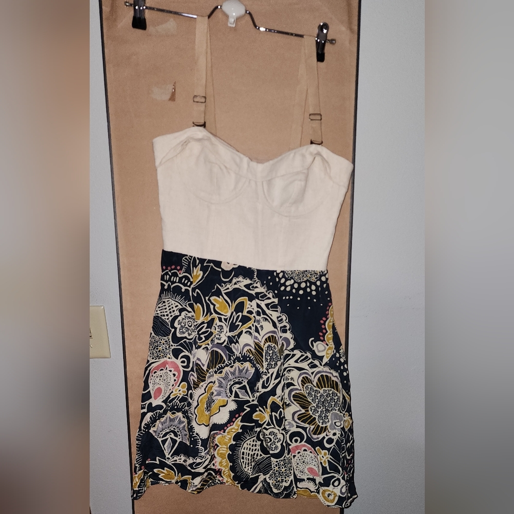 Anthropologie Paper Crown Adjustable Strap/Strapless dress Beige/blue floral USA